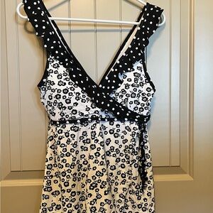 Liz Claiborne White Garment